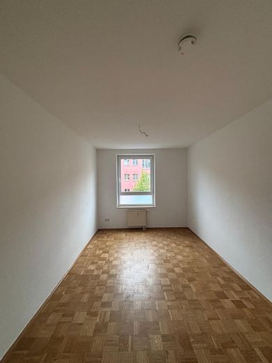 Luminoso piso de 3 habitaciones con logia, sin comisión y en una ubicación privilegiada de Berlín – Kinderzimmer / Arbeitszimmer