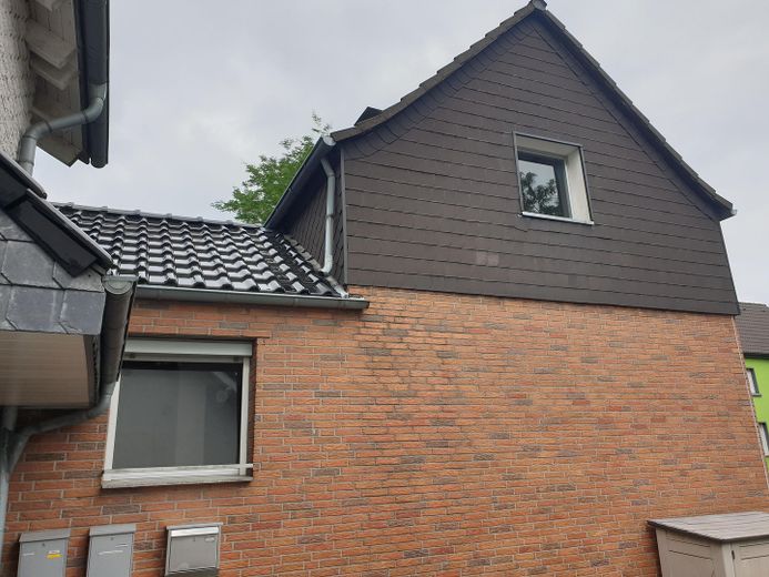 Einfamilienhaus für Handwerker oder Selbermacher – Giebelseite links