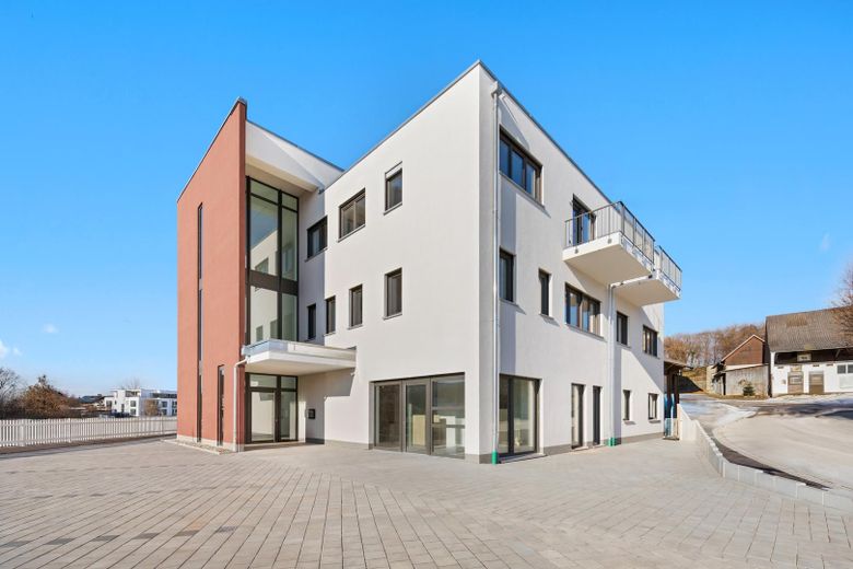 Ried'de en iyi konumda, 83 m² yüksek kaliteli 3 odalı yeni daire – Fotoğraf 1
