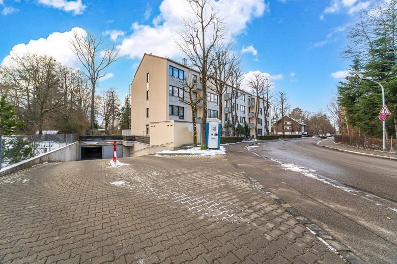 Luminoso y modernizado piso de 3 habitaciones: 2 balcones, completamente modernizado en Múnich-Neubiberg – Foto 7