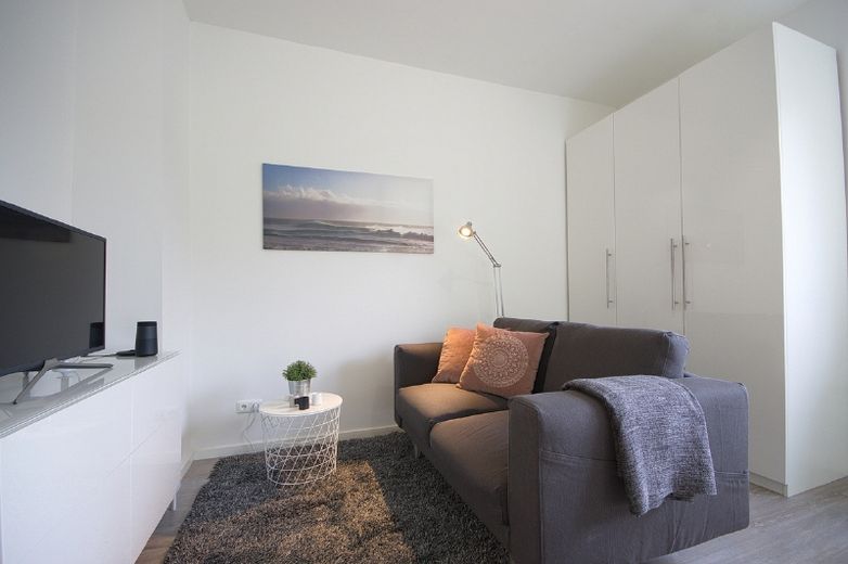 Schönes modernes 1-Raum Apartment zentral in Rüttenscheid mit W-Lan – 80789624bad5e30a0aa894b5393a1a2a012c9a96.jpg