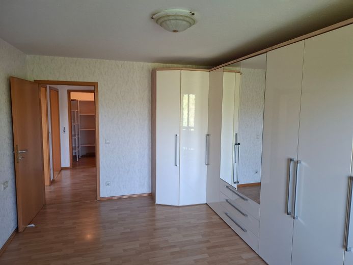 Penthouse na sprzedaż w spokojnej okolicy – Schlafzimmer 1