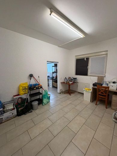 Stadecken-Elsheim LAGERBÜRORAUM IM EG – Küche oder Lager