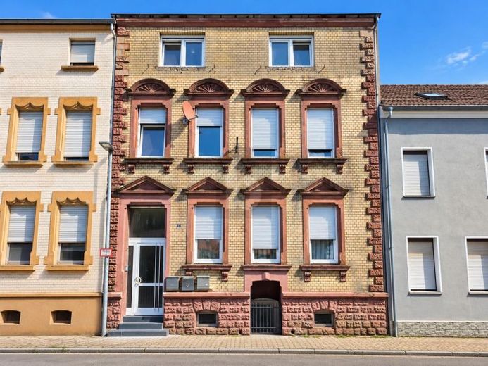 VOLLEDIG GERENOVEERD BELEGGINGSOBJECT MET HUURINKOMSTEN – Foto 1