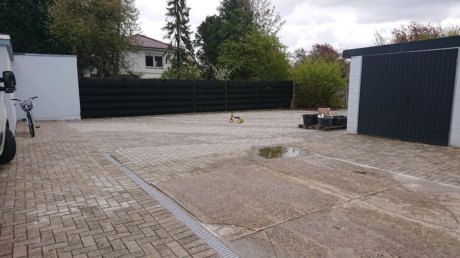 Innenhof Parkplätze