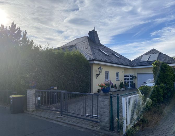 (Studenten)Wohnung im UG ab Oktober frei- möbliert, in einem 2-Familienhaus – Foto 18