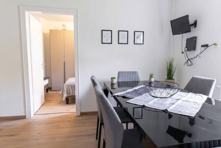 Beautiful 4-room condominium with balcony – approx. 74.81 m² in Laudenbach am Main – Photo 4