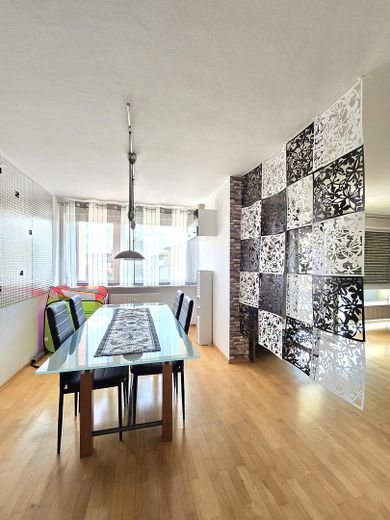 Placement financier avec perspectives – 2 logements loués + parking souterrain | 135 m² | 17.640 € de loyer annuel hors charges – 3,5-Zi.WHG - Esszimmer