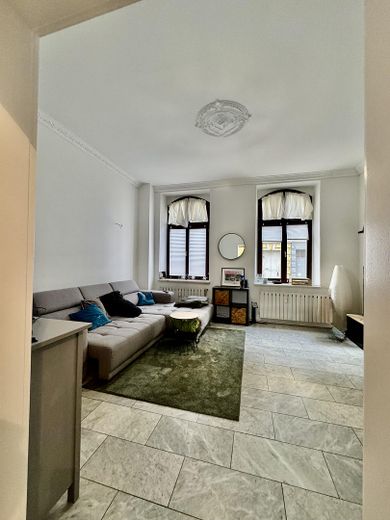 Gartenwohnung im Hochparterre im Herzen von Eicken – WOHNZIMMER