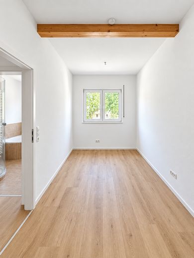 Modernes Reihenmittelhaus mit Garten & Vollkeller – gepflegt und sofort bezugsfrei – OG - Kind