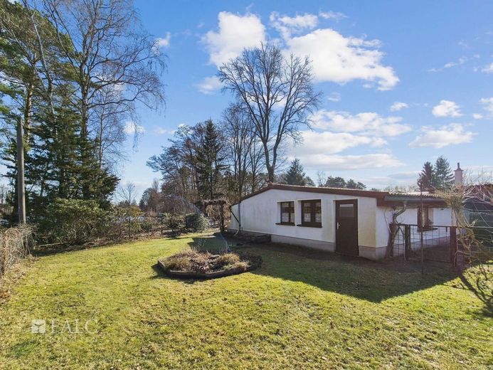 Jetzt oder Nie: Das Haus am See - FALC Immobilien – Garten