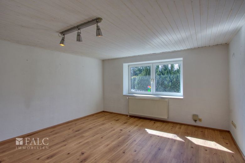 Zusammen leben - getrennt wohnen: Bauernhaus mit zwei Wohneinheiten – WE II Wohnzimmer