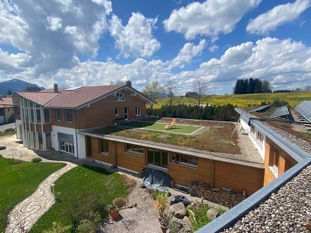 einzigartige Buero/Geschäftsräume im Allgäu bei Kempten, See- und Bergsicht und Business-Fengshui – Gebäude Ansicht