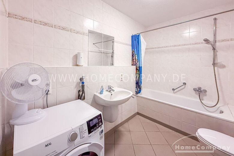 25934 HomeCompany Dresden Appartamento arredato di 2 locali con balcone a Dresden-Neustadt, massimo 3 persone – f703f6cd1d37a8ed2a8e3a8a840920dbe38d9682.jpg