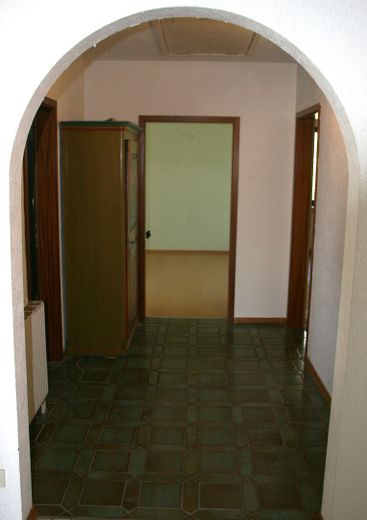 Bungalow mit Potential in ruhiger Lage – Zugang Zimmer OG