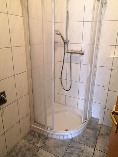 Erdgeschosswohnung in Esens – Bad