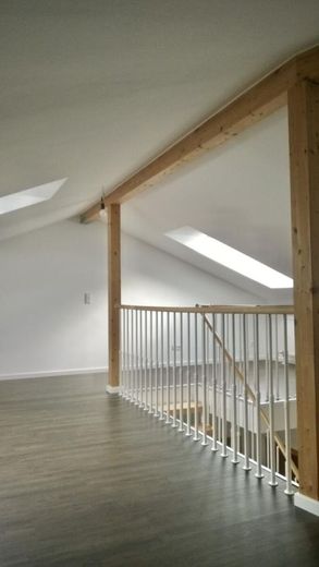 Stilvolle DG-Galerie-Wohnung in 85386 Eching – WP_20161011_008