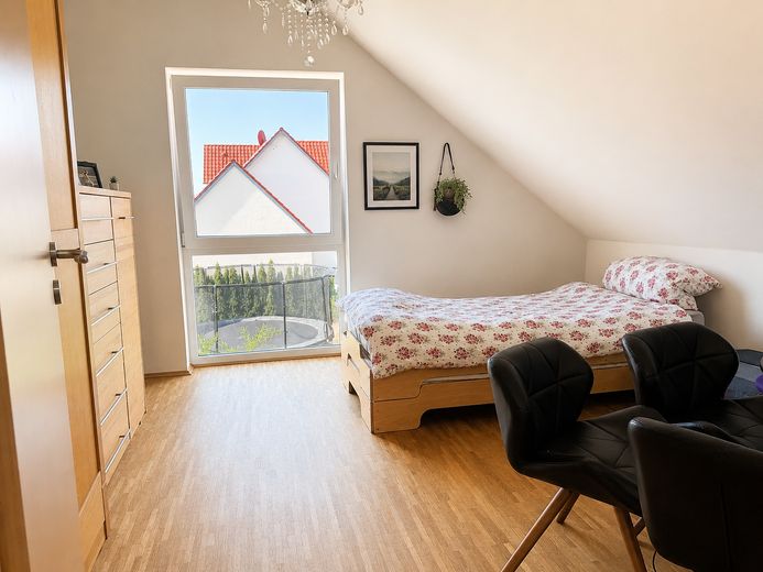 676 m² arsa üzerinde 324 m² kullanım alanına sahip müstakil müstakil ev – Fotoğraf 13