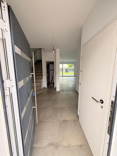 Neubau Reihenendhaus mit Garten in Rommerskirchen-Oekoven – Einziehen & Wohlfühlen! PROVISIONSFREI – Foto 4
