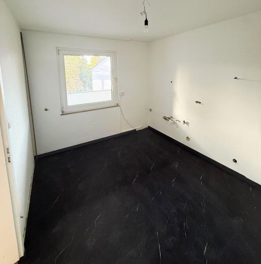 Gepflegte, helle 3,5-Zimmer-Wohnung mit Balkon, Aufzug & Grünblick am Gervinuspark – Foto 14