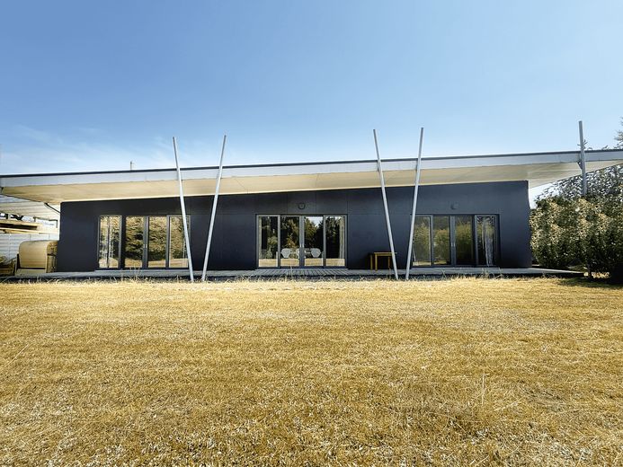 Architektonisches Wohn- und Geschäftsgebäude im wohnbegehrten Bordesholm – Foto 2