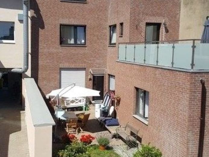 SOLIDE KAPITALANLAGE: 3-Zimmer-Wohnung mit Terrasse, kleinem Garten in ruhiger Lage (barrierefrei) – Foto 1