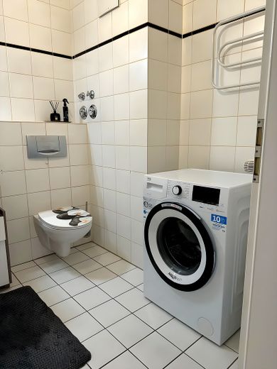 Luminoso apartamento en planta baja totalmente equipado cerca de Marktplatz Galerie Bramfeld – Foto 7