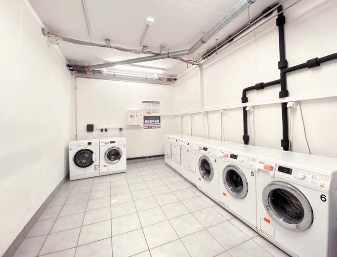 Helle 1-Zimmer Wohnung mit großzügiger Dachterrasse + Tiefgarage – Foto 13