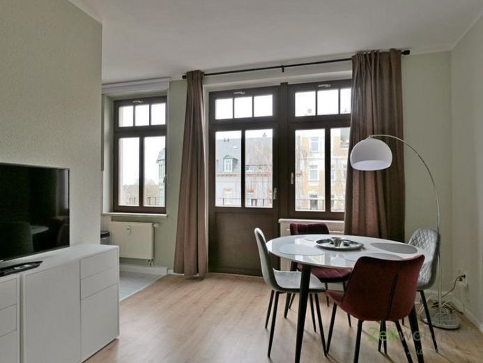 (EF0243_M) Chemnitz: Sonnenberg, geschmackvoll möblierte 2-Zimmer-Wohnung mit Aufzug und Balkon, WLAN inkl – Foto 1