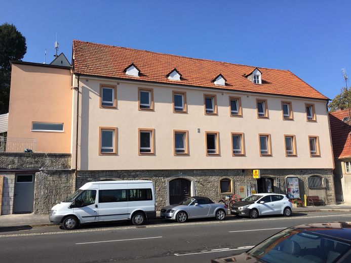2018 runderneuerte Fassade
