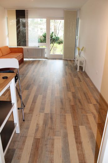 apartamento amueblado de 1 habitación con terraza soleada en ubicación céntrica – Foto 6
