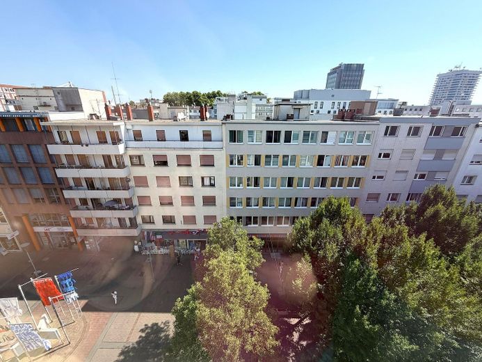 Move in directly or rent out * in LU center – Ausblick