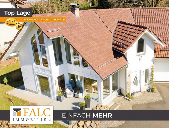 Ein Haus wie kein zweites, ruhig gelegen und mitten drin – Außenansicht