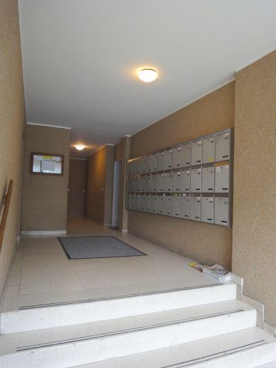Freies möbliertes Apartment, Schwimmhalle, Sauna, S-Bahn München, von privat – Eingangsbereich