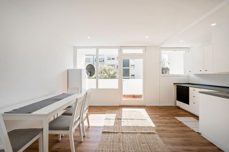 Wohnzimmer und Küche