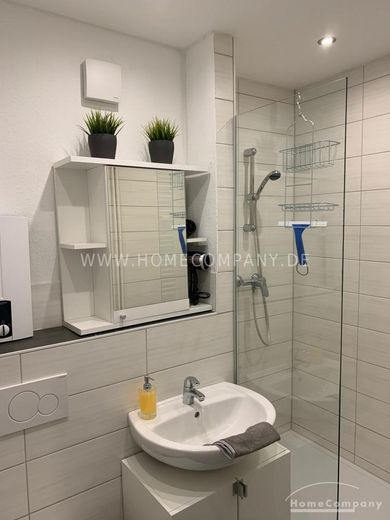 Schöne 3 Zi.Whg., möbliert, in zentraler Lage Nähe Altstadtmarkt. – 3722967d06064b0edd248098f05418e0df6b2aff.jpg