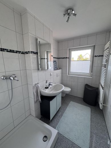 Luminoso appartamento con 3 locali, cucina, bagno - posizione tranquilla - posto auto in garage sotterraneo - senza provvigione da privato – Foto 10