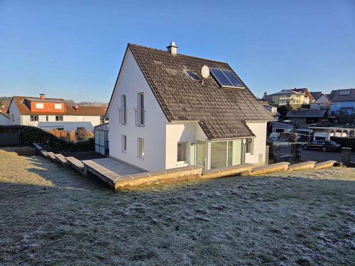 🏡 Massives Einfamilienhaus in Bestlage – modern, ruhig, sofort bezugsfrei – Foto 4