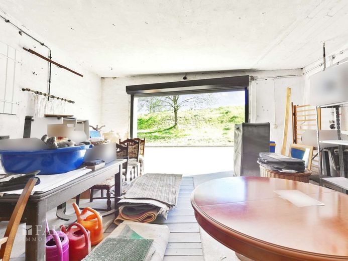 Dorndorf-Steudnitz: Viel Platz, viele Möglichkeiten: Haus, Einliegerwohnungs-Potenzial für Familien – Garage 1 innen