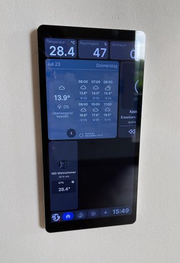 Wohnen, wo Hamburg zur Elbe hinabsteigt – SmartHome-System