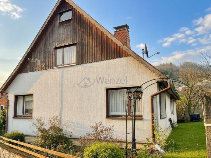 Kleines Wohnhaus in dörflicher Umgebung -Provisionsfrei für den Käufer!!- – फोटो 1