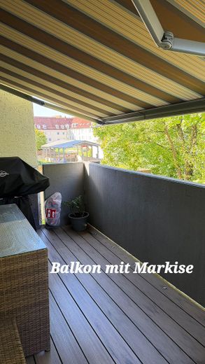 Moderne 4 Zimmer Wohnung mit neuer Einbauküche und Garage – Foto 21