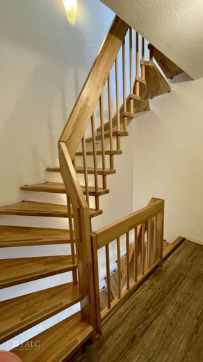 Treppe ins Dach- Atelier