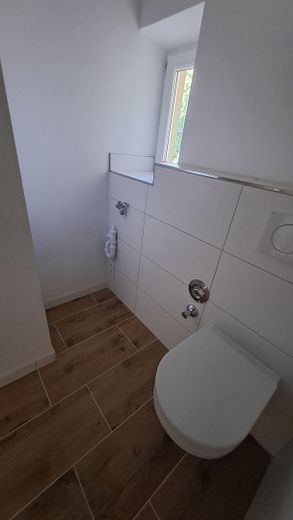 6 Raumwohnung bestehend aus 2 zusammengelegten ETW – WC_Waschm._Trockner