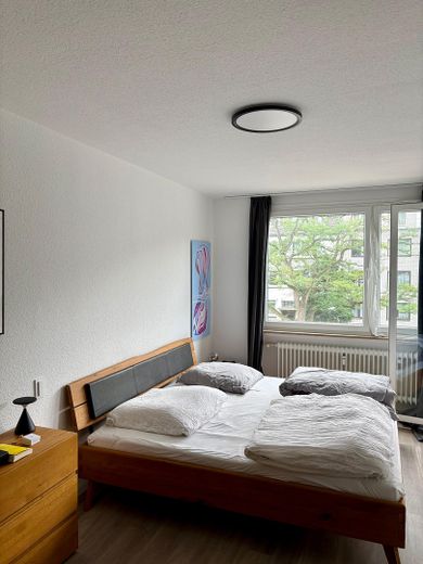 Drugie zasiedlenie po remoncie generalnym, mieszkanie 2-pokojowe w D-Zoo, nowa łazienka, 2 balkony – Schlafzimmer