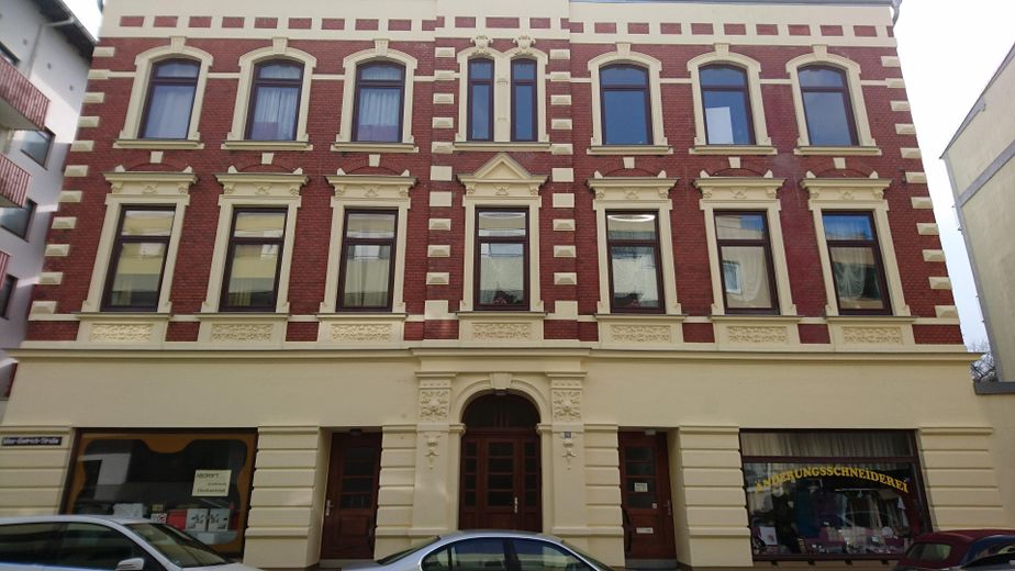 Do wynajęcia piękne 3-pokojowe mieszkanie w centralnej lokalizacji – Objektansicht außen