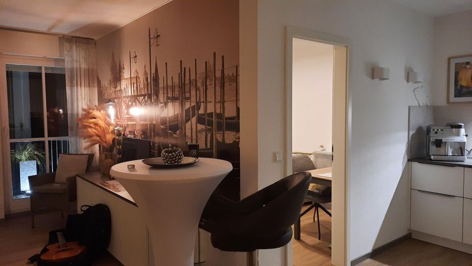 2 Zimmer-Küche-Wohnen, möbiliertes Apartment, exclusive Austattung, für Kurzzeitvermietung geeignet. – Foto 30