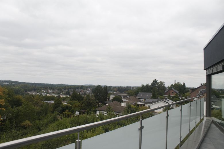 سكن حصري بإطلالة بانورامية – Aussicht