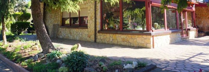 Einzigartiges Anwesen im mallorquinischen Stil mit paradiesischer Pflanzenvielfalt