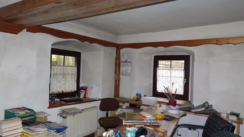 Büro EG